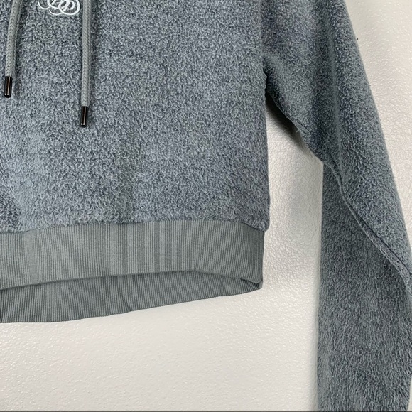 Siksilk Brushed Cropped Hoodie‎ Washed Gray 6 NWT - Picture 4 of 7